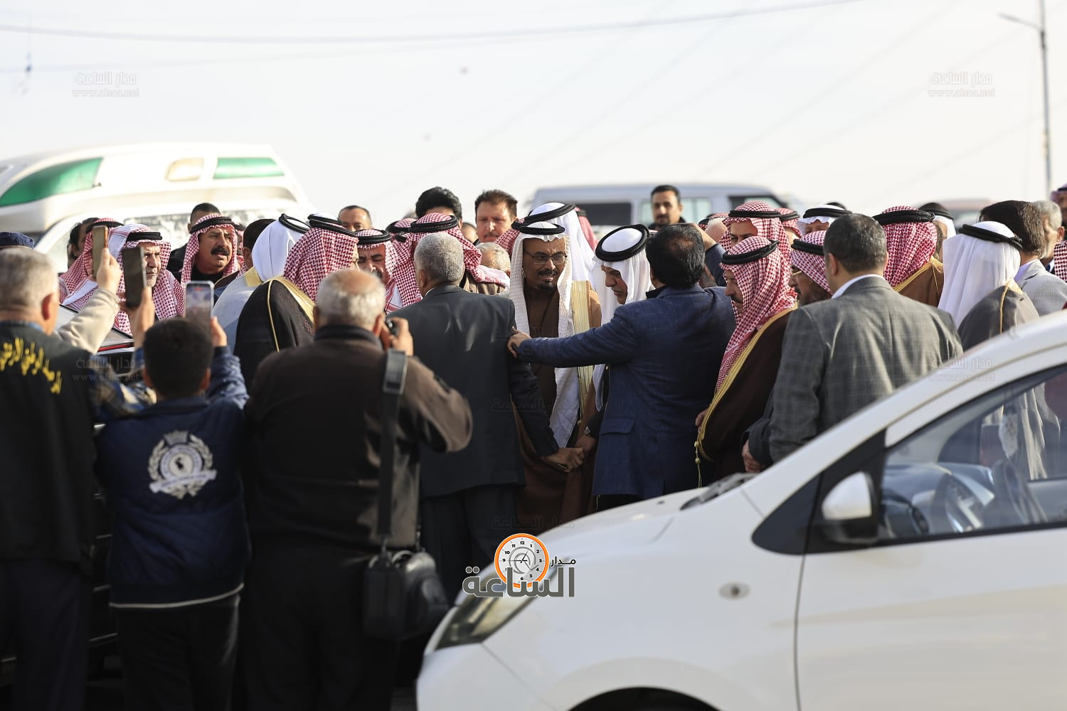 Madar Al-Saa Images 0.1442822377875531