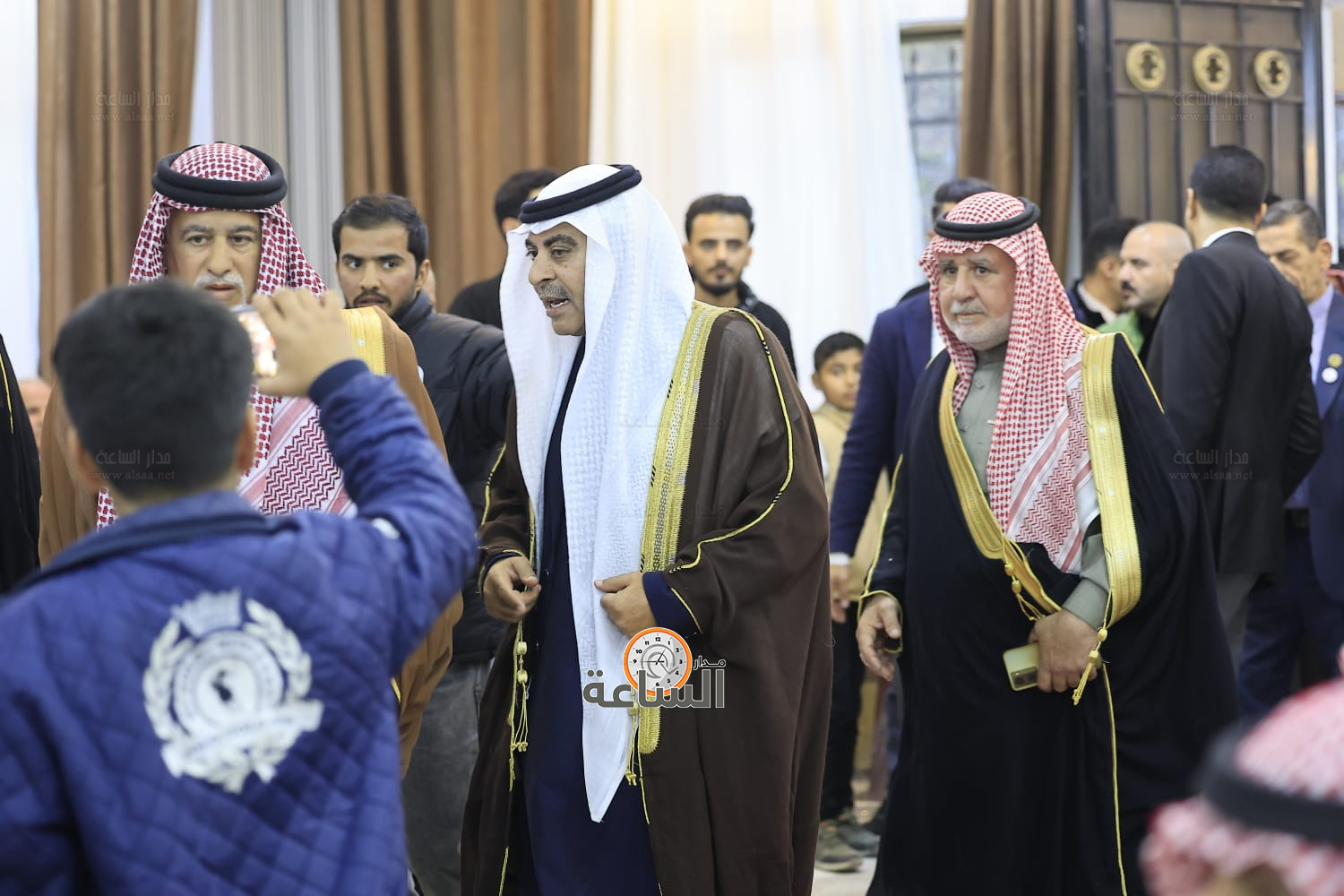 Madar Al-Saa Images 0.7135712675655858