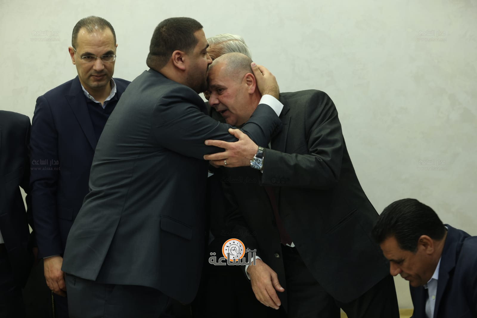 Madar Al-Saa Images 0.6690648778714007