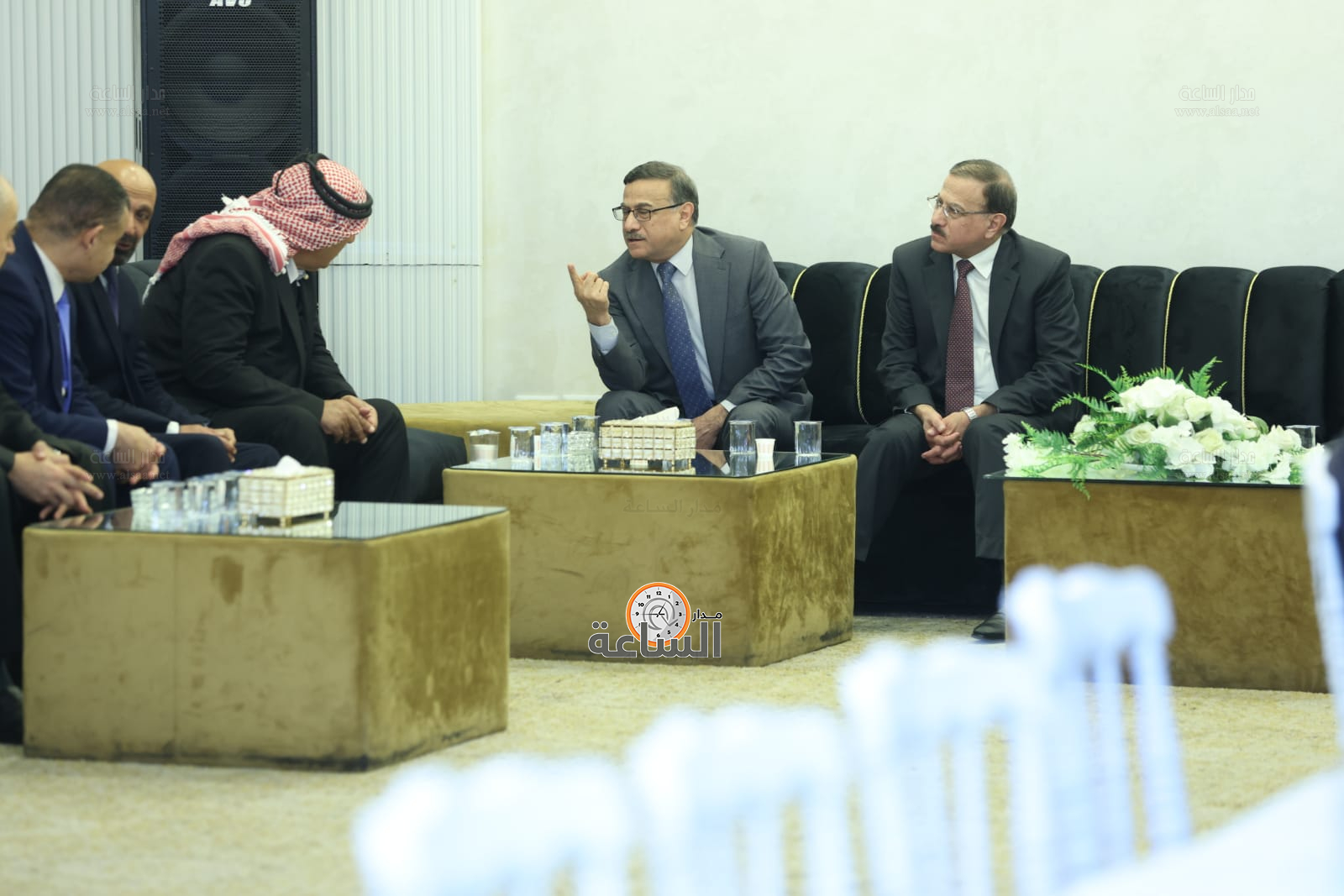 Madar Al-Saa Images 0.5611680664463282