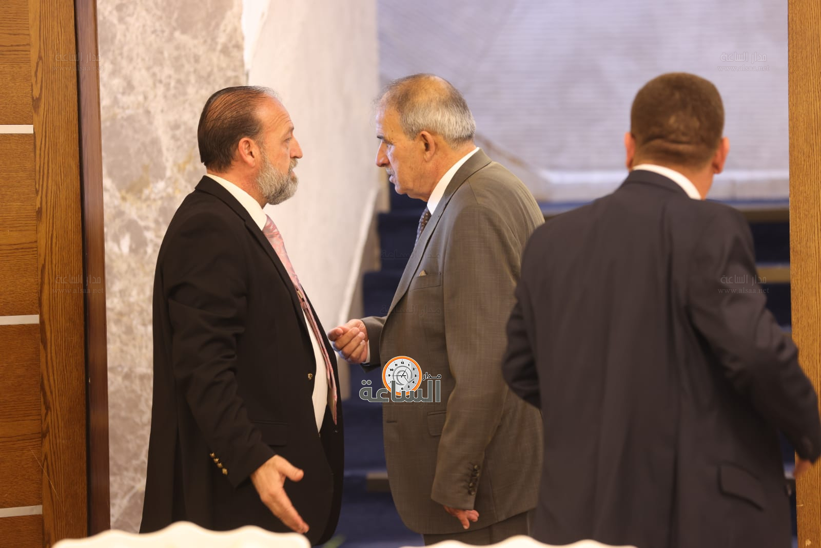 Madar Al-Saa Images 0.6503114470255177