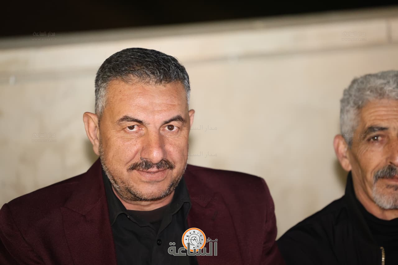 Madar Al-Saa Images 0.2013032038809045