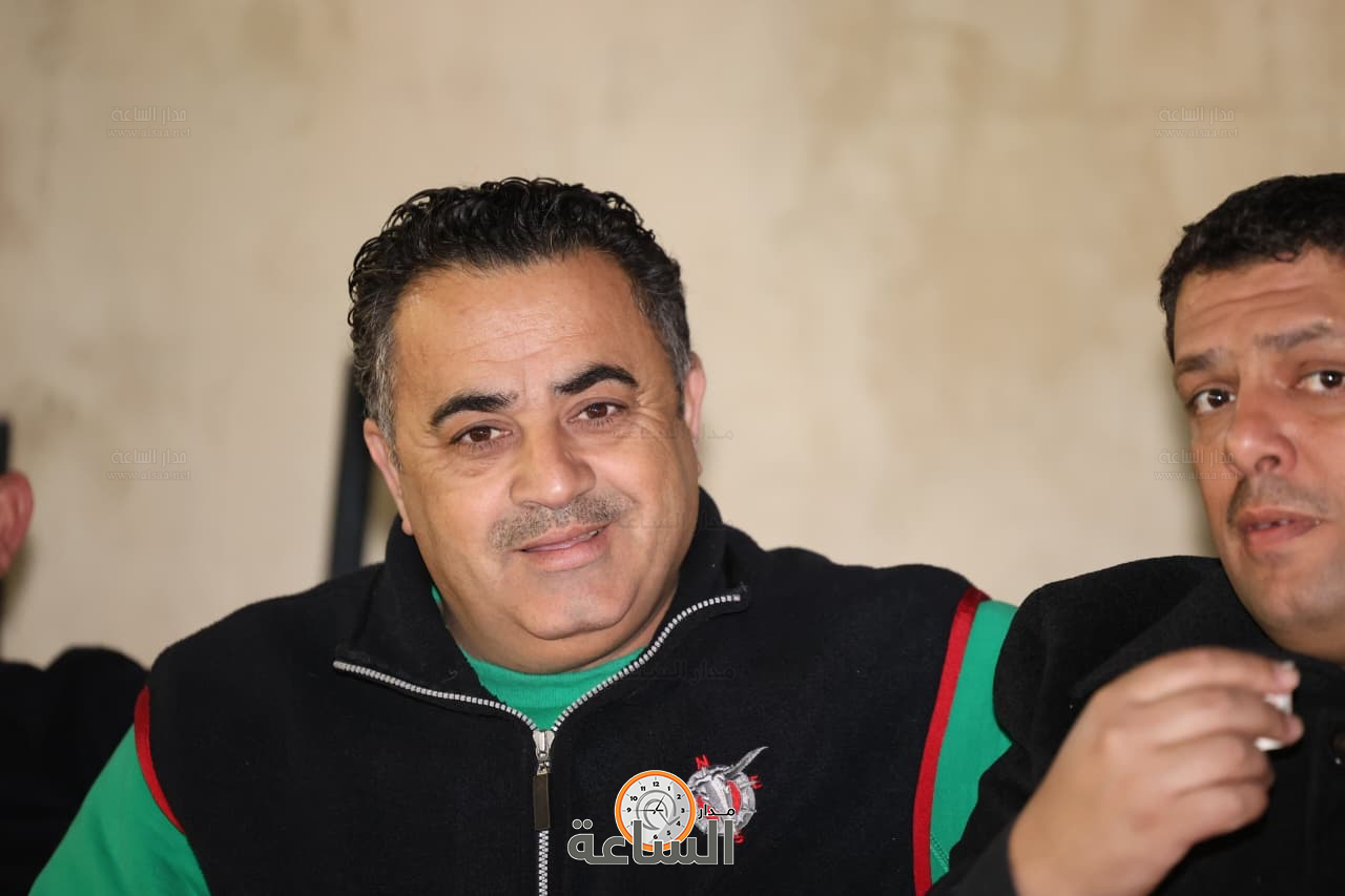 Madar Al-Saa Images 0.4997109763056684