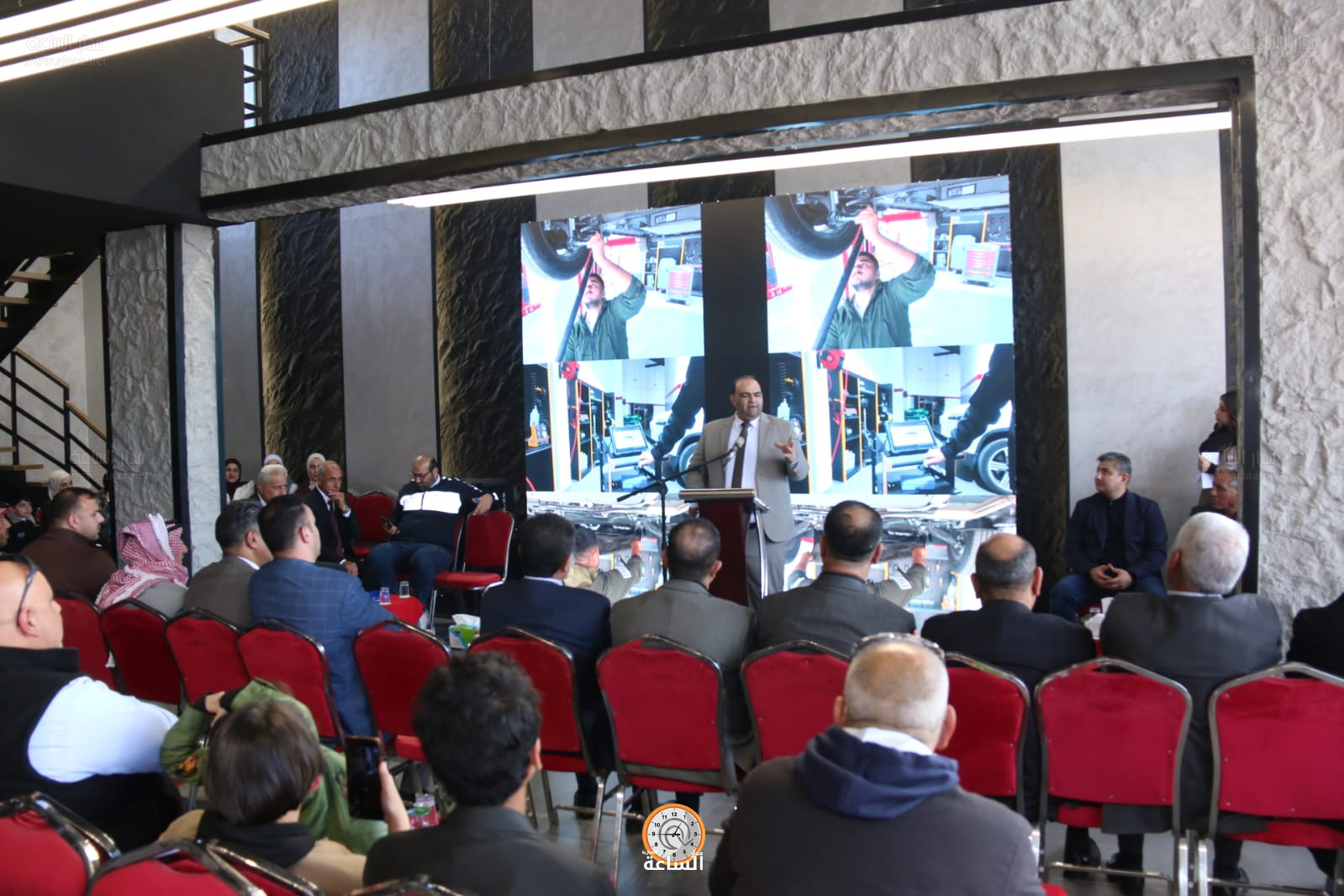 Madar Al-Saa Images 0.4775796887346925