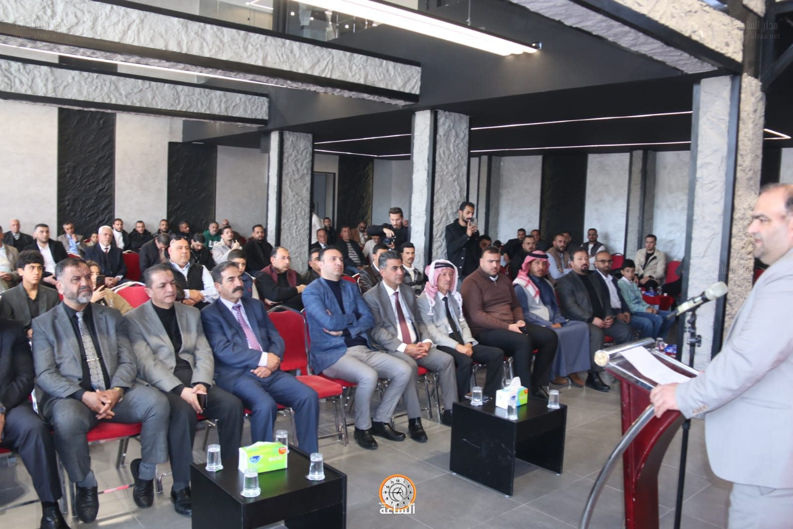 Madar Al-Saa Images 0.9169244765778706