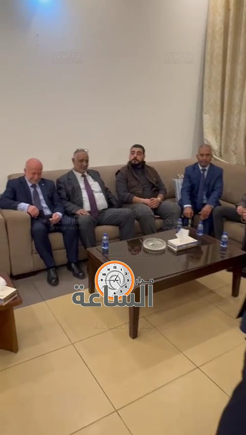 Madar Al-Saa Images 0.8593695141981734