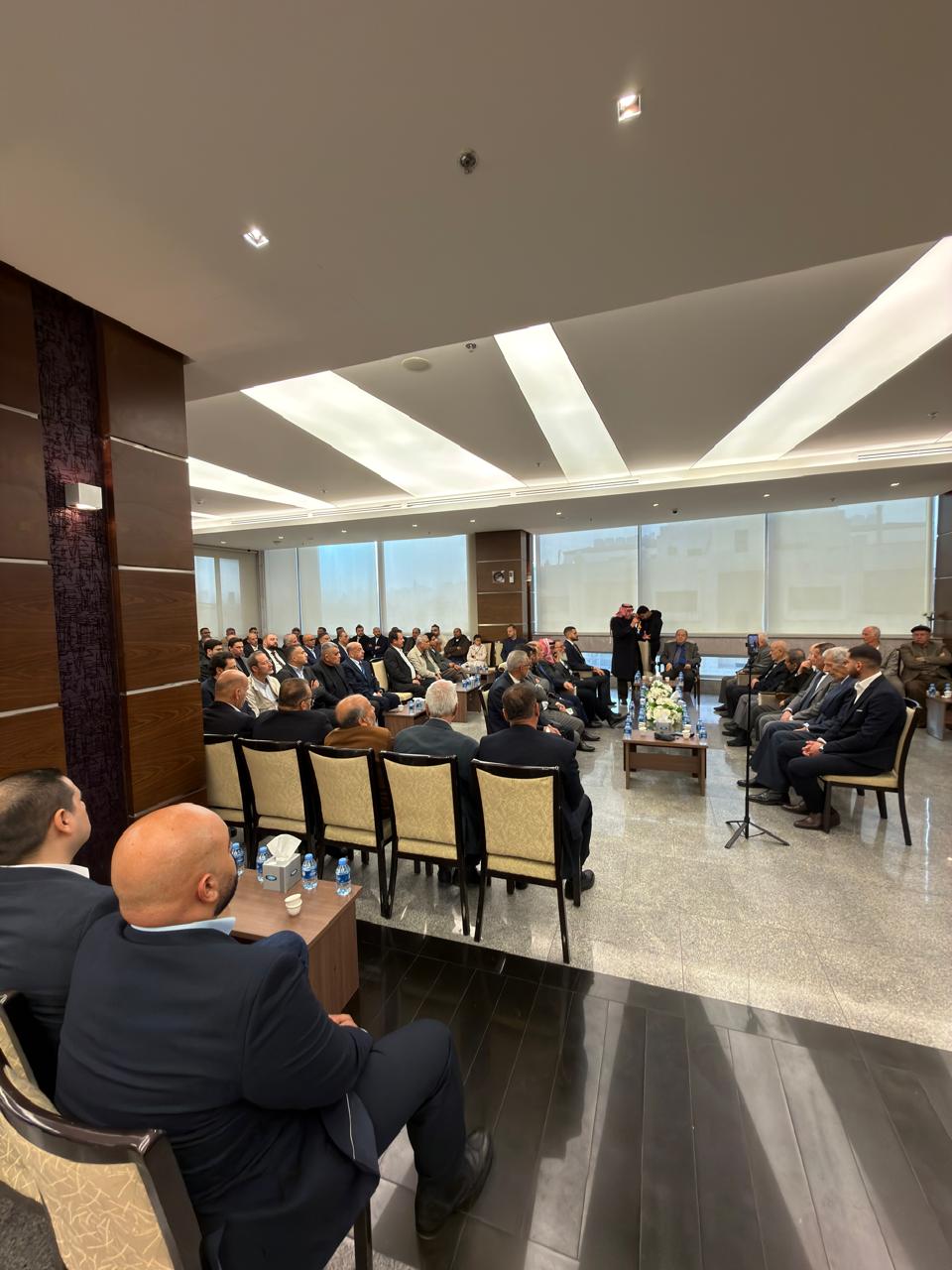 Madar Al-Saa Images 0.04963227161544459