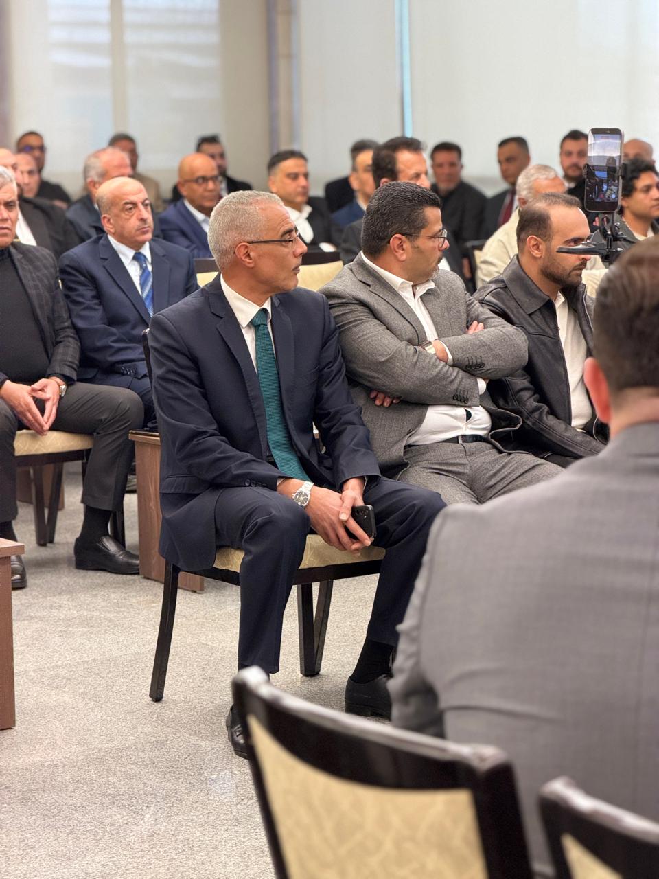 Madar Al-Saa Images 0.6967595098428939