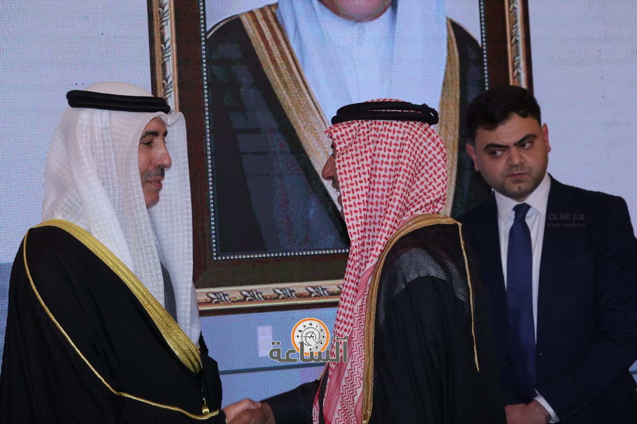 Madar Al-Saa Images 0.4657074621316507