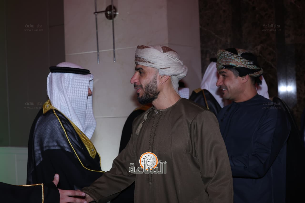 Madar Al-Saa Images 0.7322646047789709