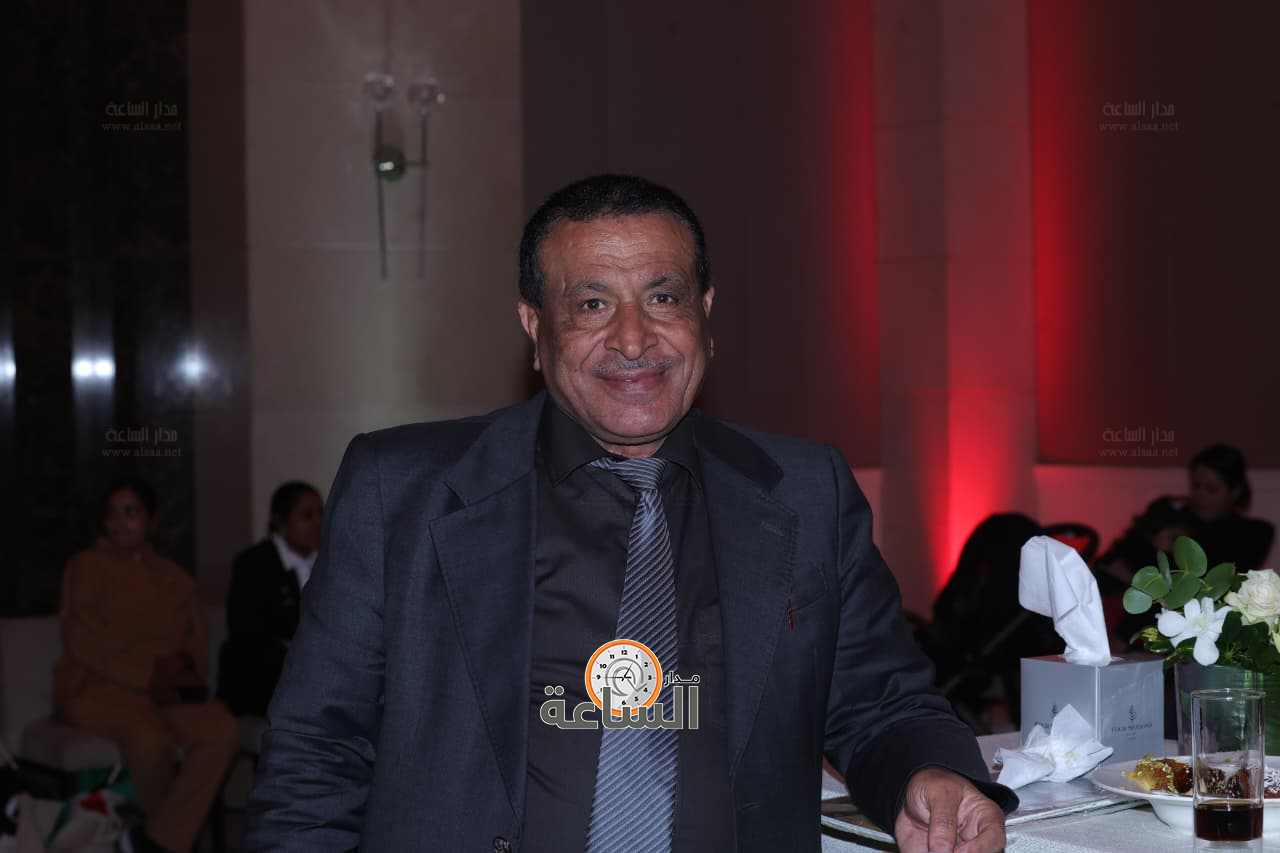 Madar Al-Saa Images 0.4517112811426719