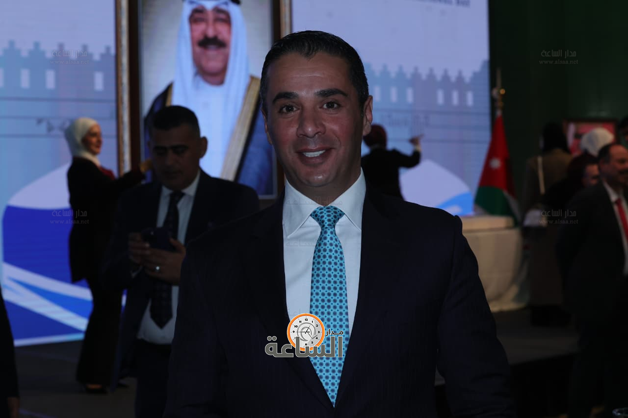 Madar Al-Saa Images 0.4247715447153503