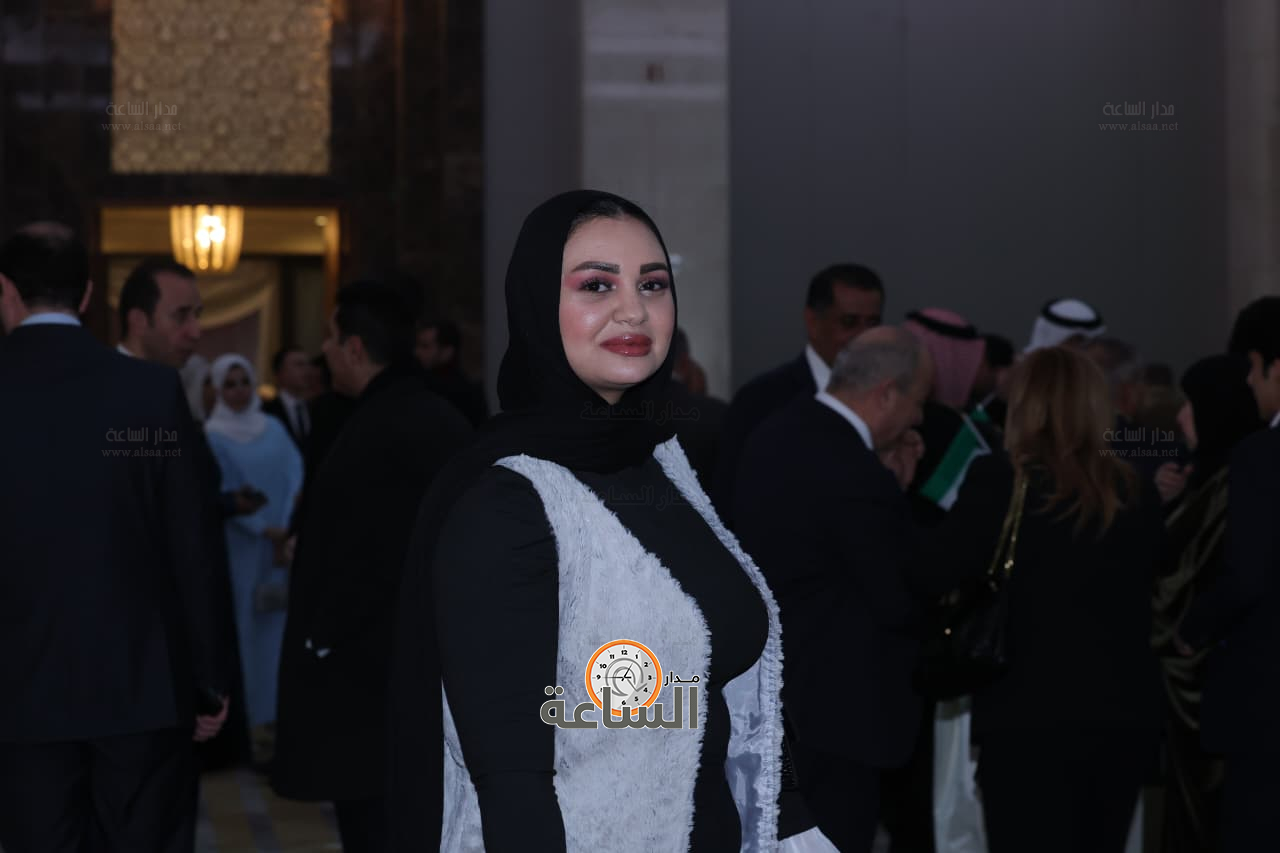 Madar Al-Saa Images 0.7792829433449023