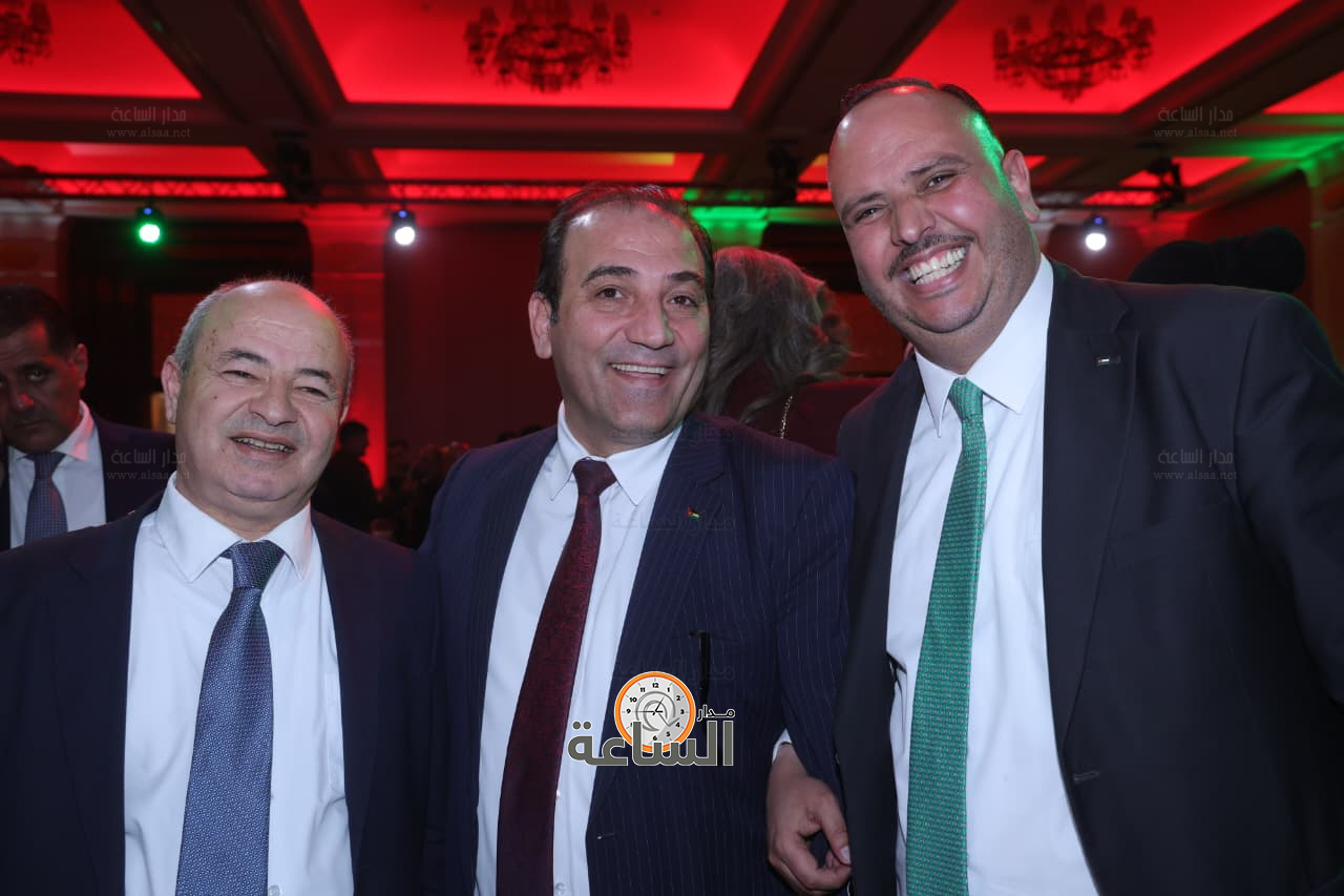 Madar Al-Saa Images 0.3753256292328401