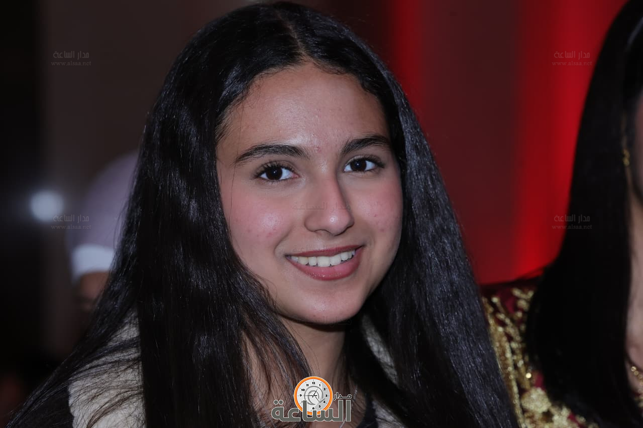 Madar Al-Saa Images 0.4293877427852477