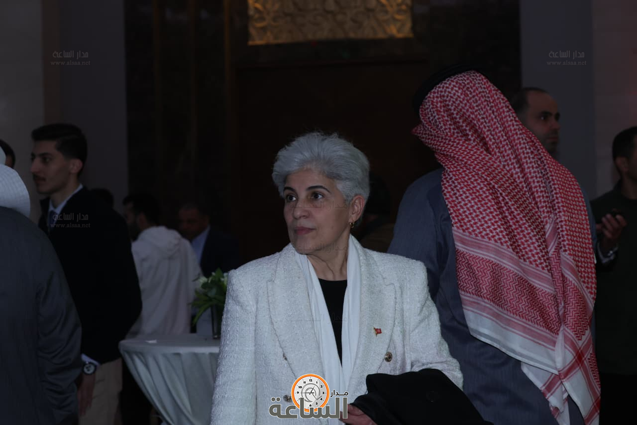 Madar Al-Saa Images 0.13924610942448357