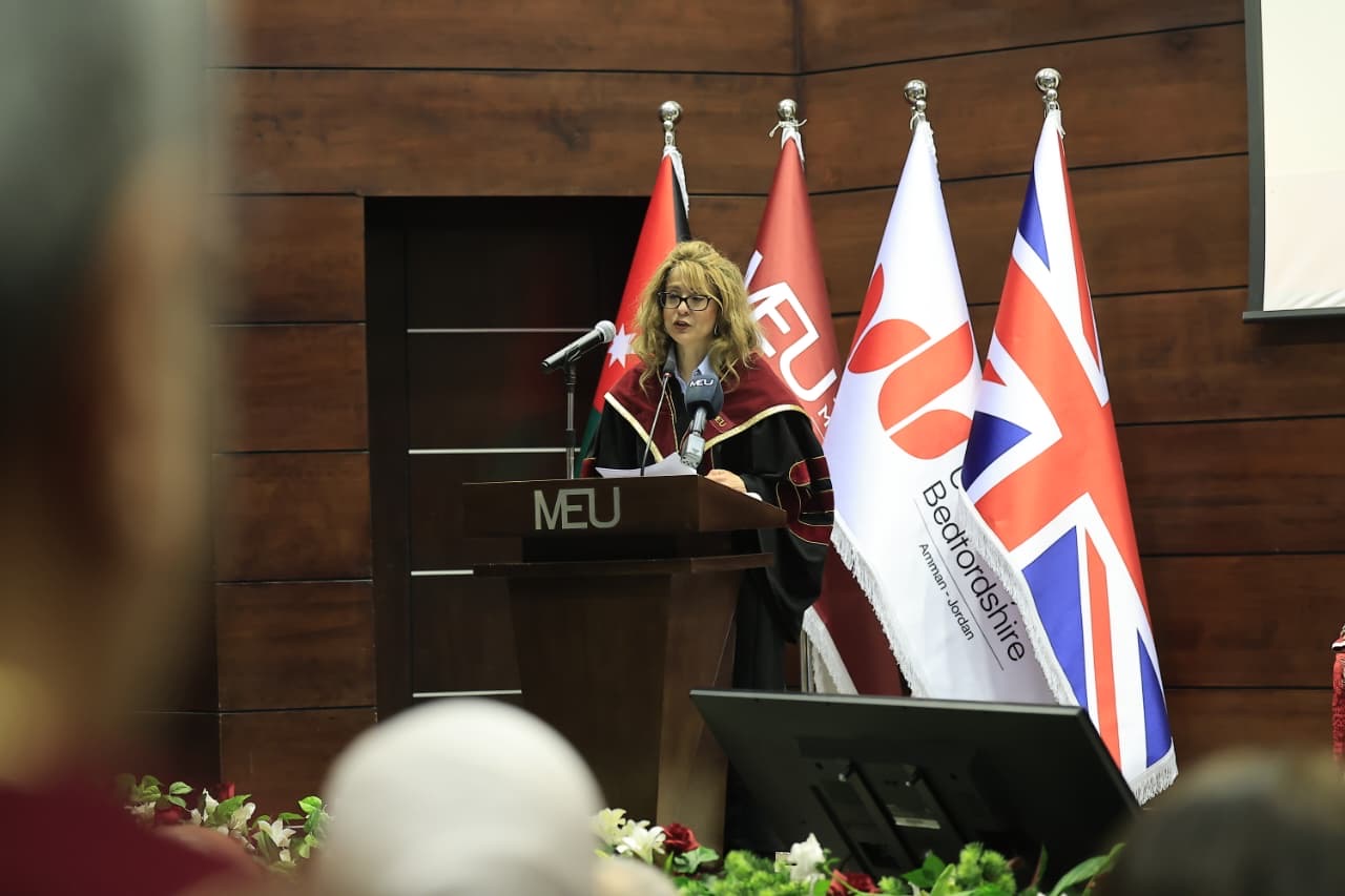 Madar Al-Saa Images 0.7299874153240328