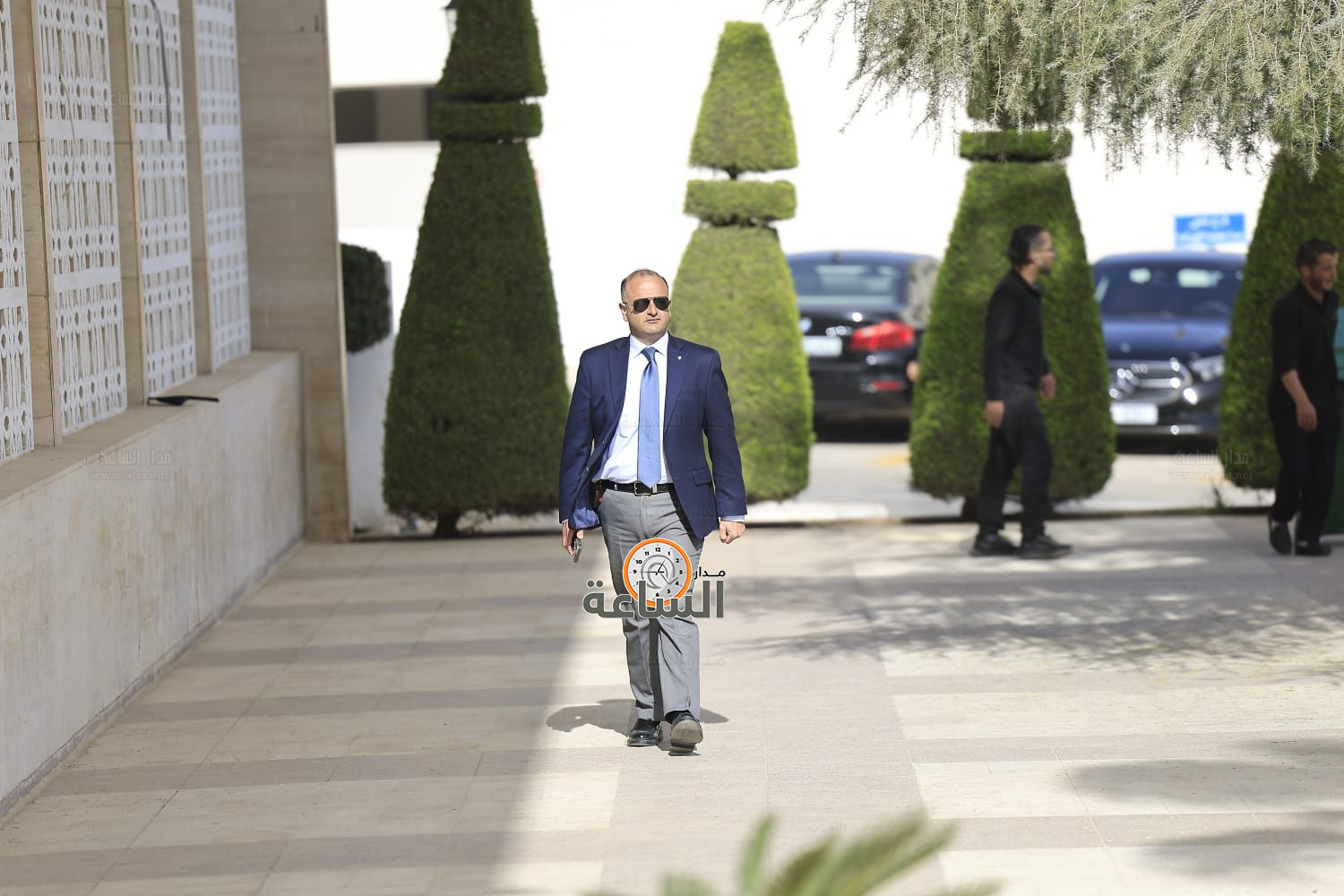 Madar Al-Saa Images 0.525945152923112