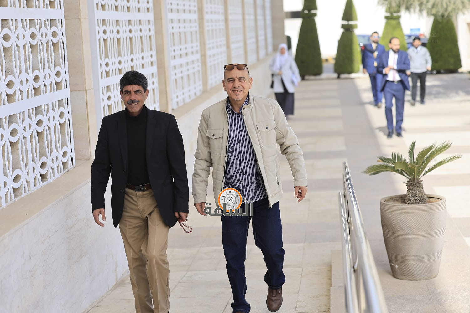 Madar Al-Saa Images 0.15343266018172164