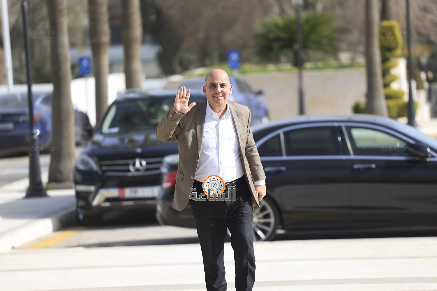 Madar Al-Saa Images 0.464665194303861