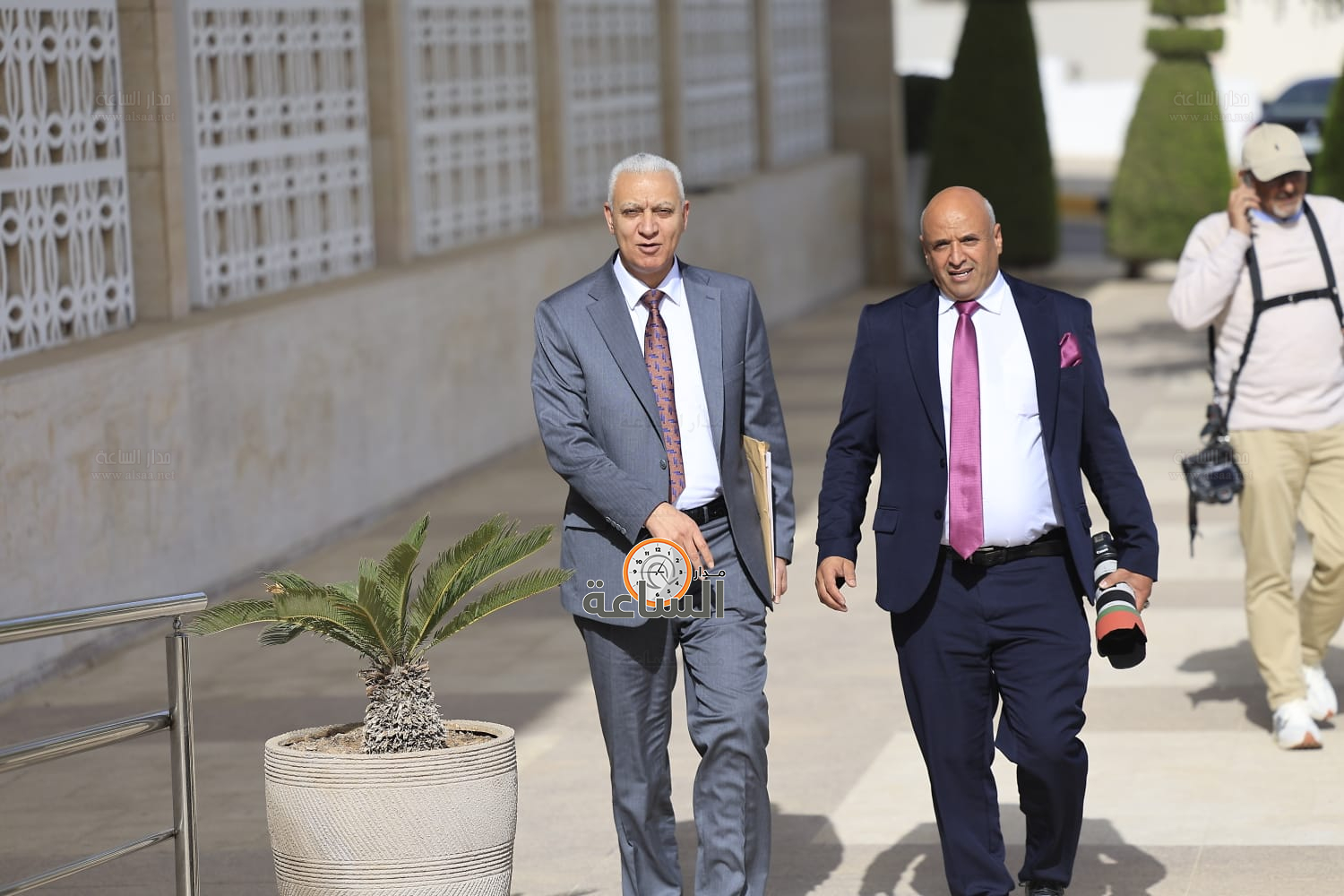 Madar Al-Saa Images 0.7916236519790132