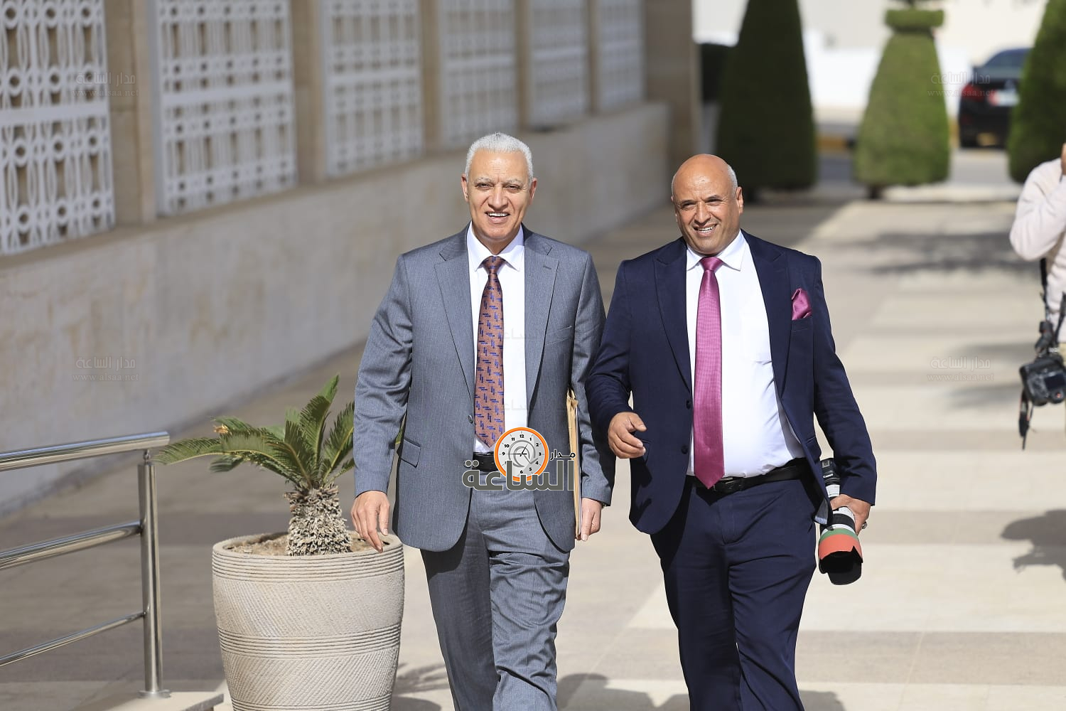 Madar Al-Saa Images 0.4341788498555398