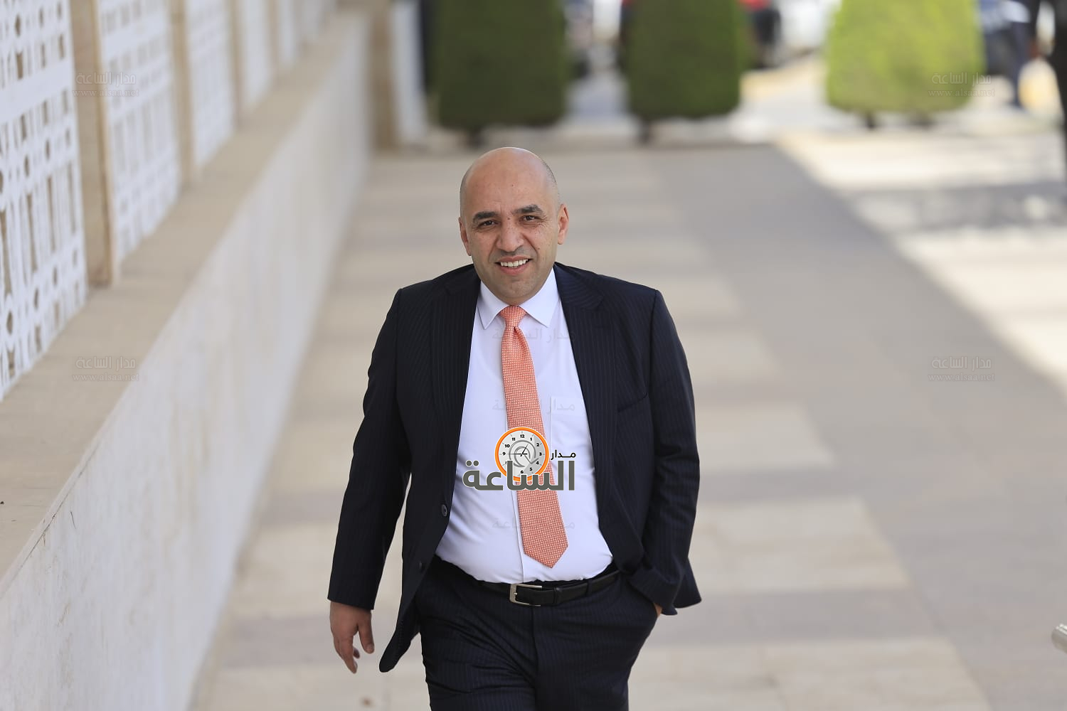 Madar Al-Saa Images 0.5424729084950677