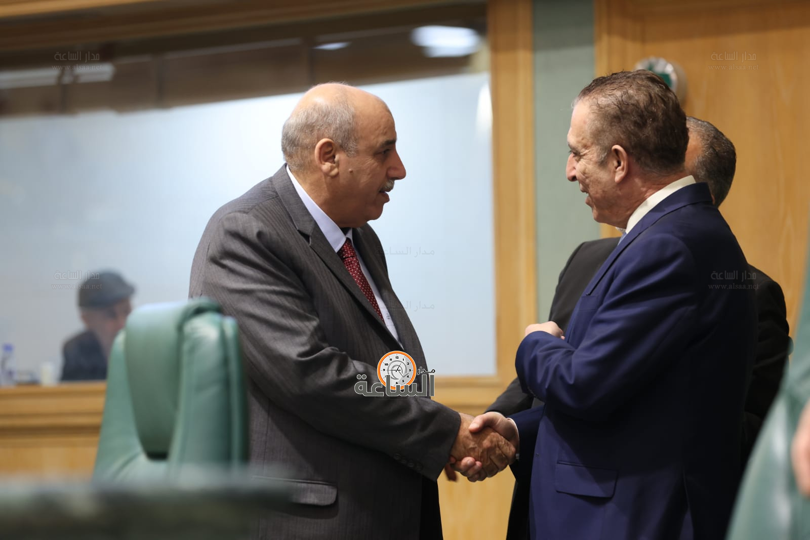 Madar Al-Saa Images 0.41652171381100744