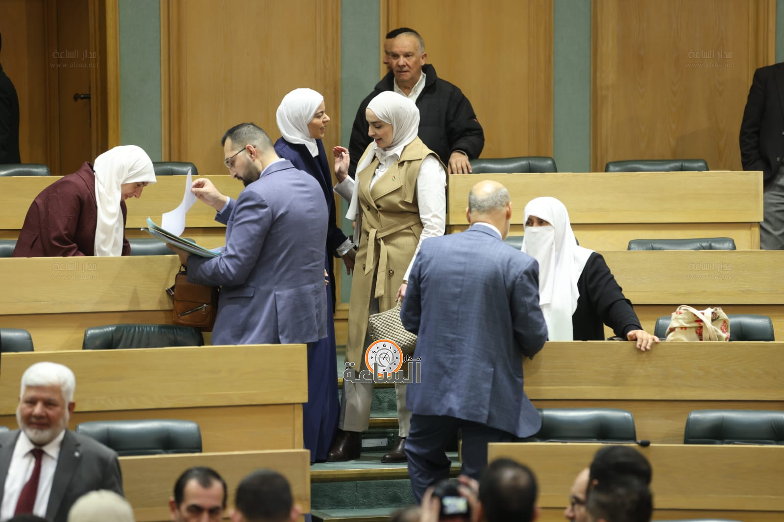 Madar Al-Saa Images 0.10876391433669463