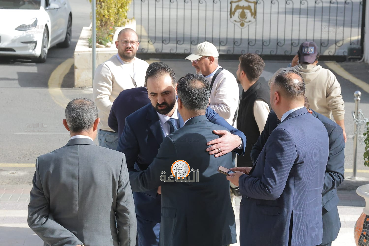 Madar Al-Saa Images 0.4538556635310087