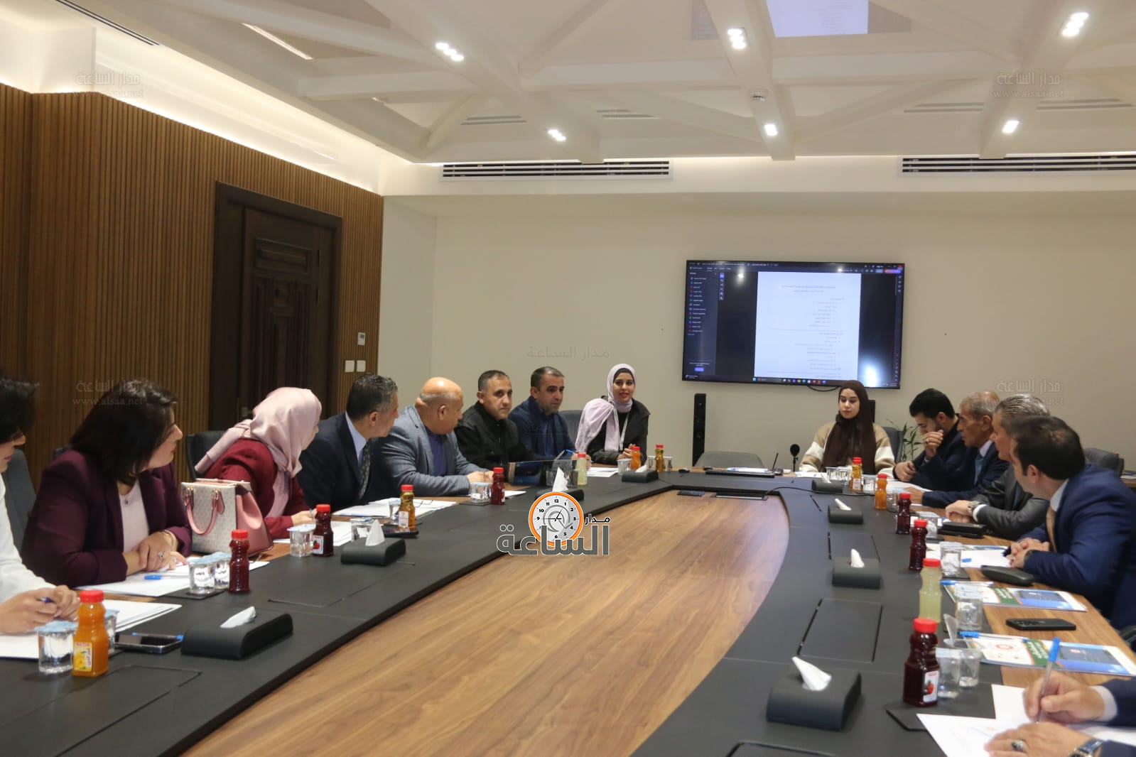 Madar Al-Saa Images 0.281610169731079