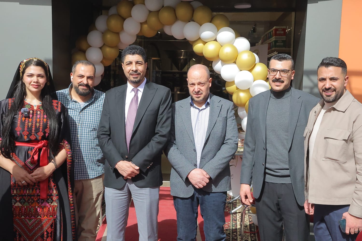 Madar Al-Saa Images 0.3935521979492802