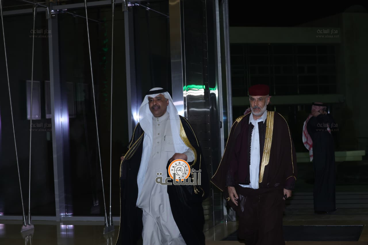 Madar Al-Saa Images 0.9870832083202603