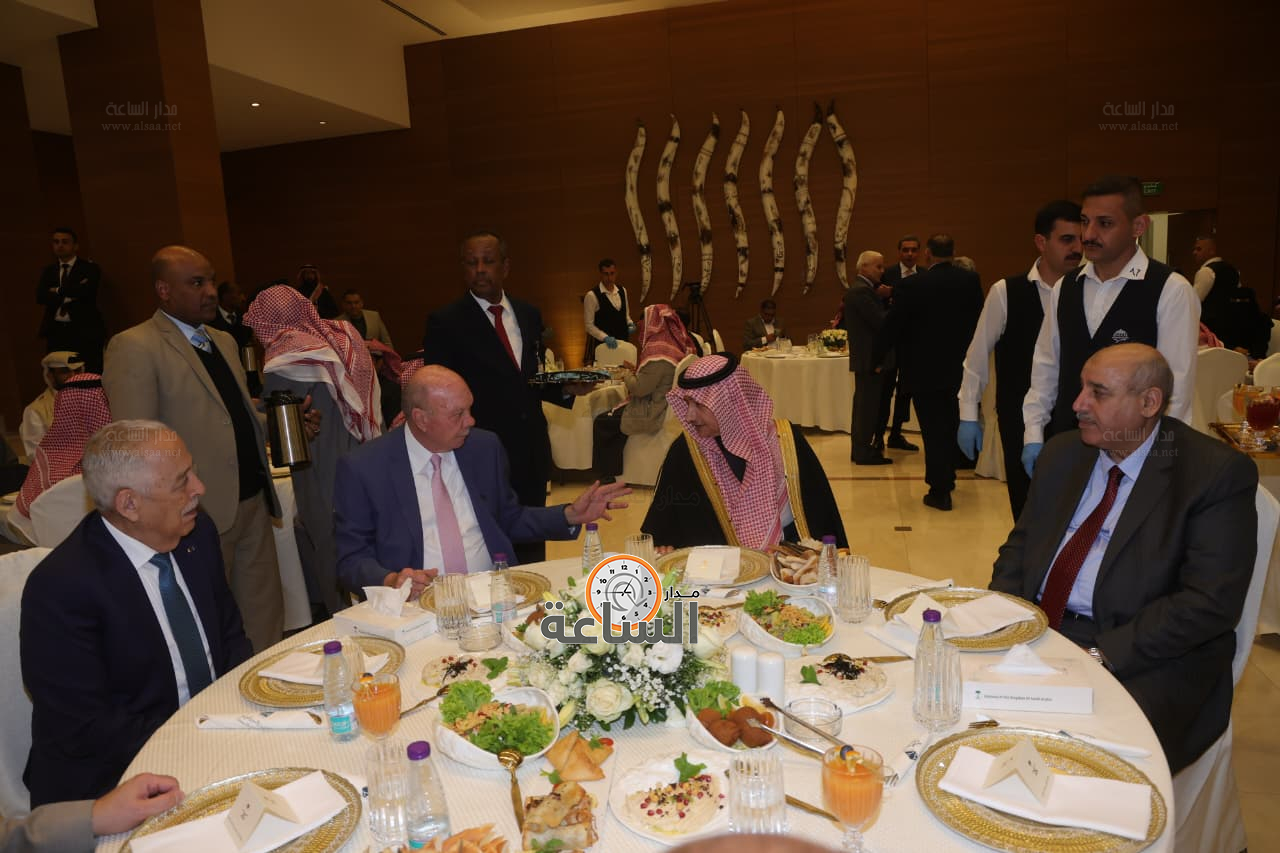 Madar Al-Saa Images 0.16783740257296742