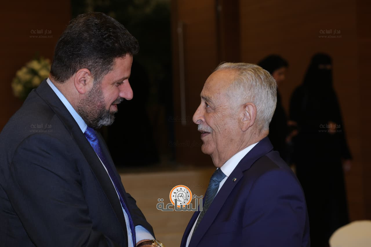 Madar Al-Saa Images 0.693257320166086