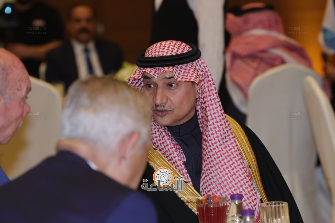 Madar Al-Saa Images 0.36490042127849787