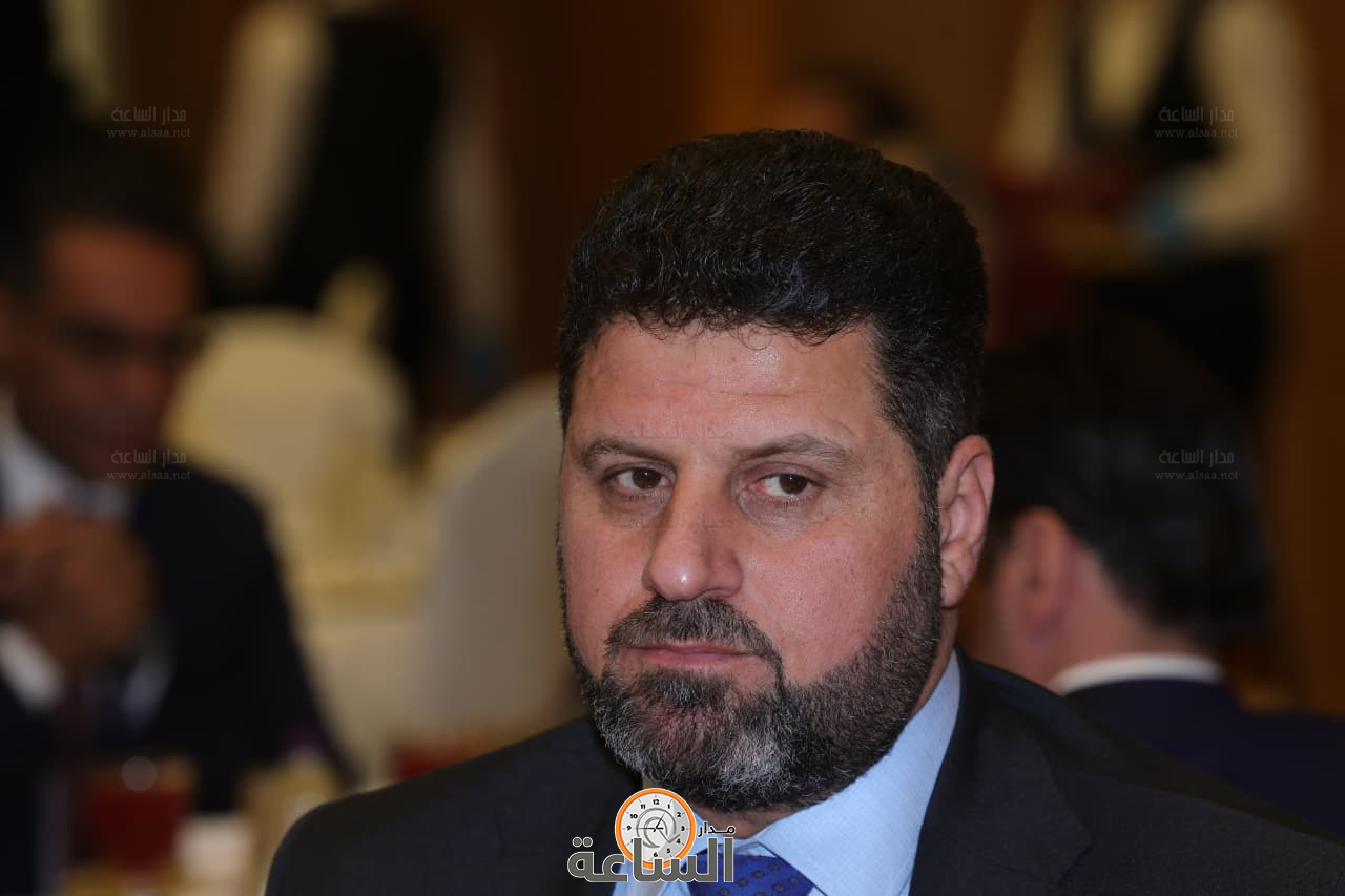 Madar Al-Saa Images 0.9827624237998223