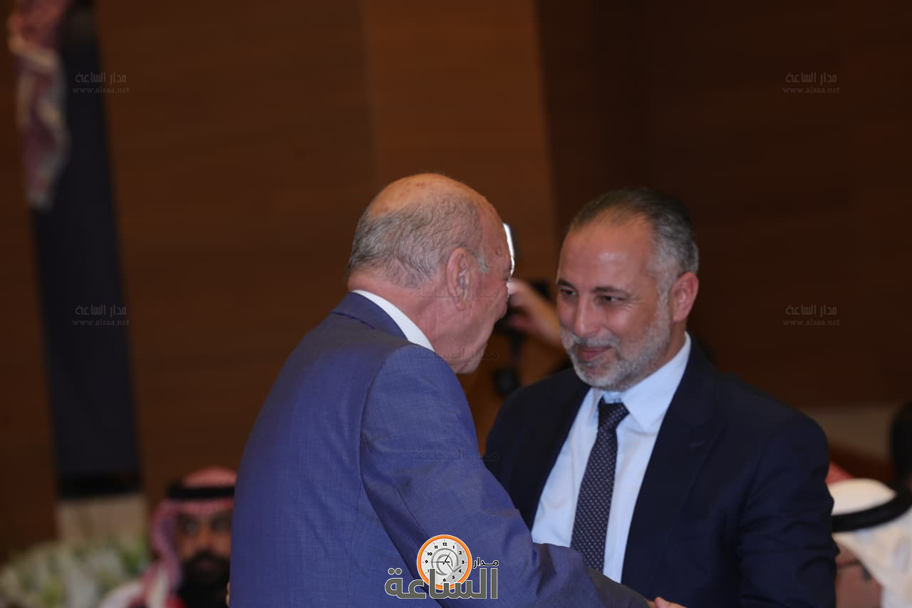 Madar Al-Saa Images 0.9890303032144737