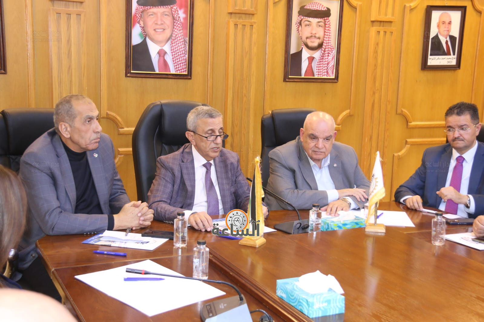 Madar Al-Saa Images 0.7745258137098728