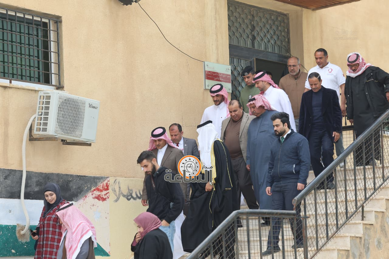 Madar Al-Saa Images 0.002209595436384326