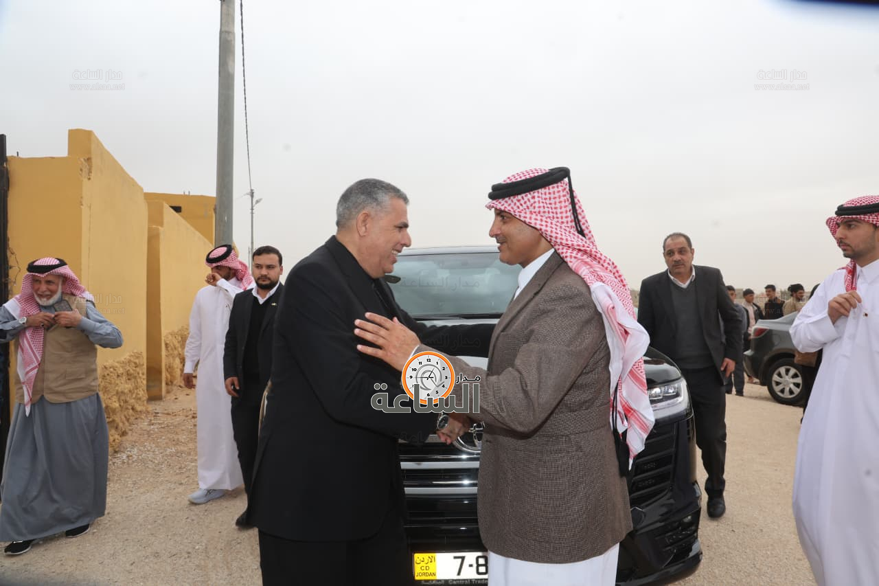 Madar Al-Saa Images 0.8804780405551199