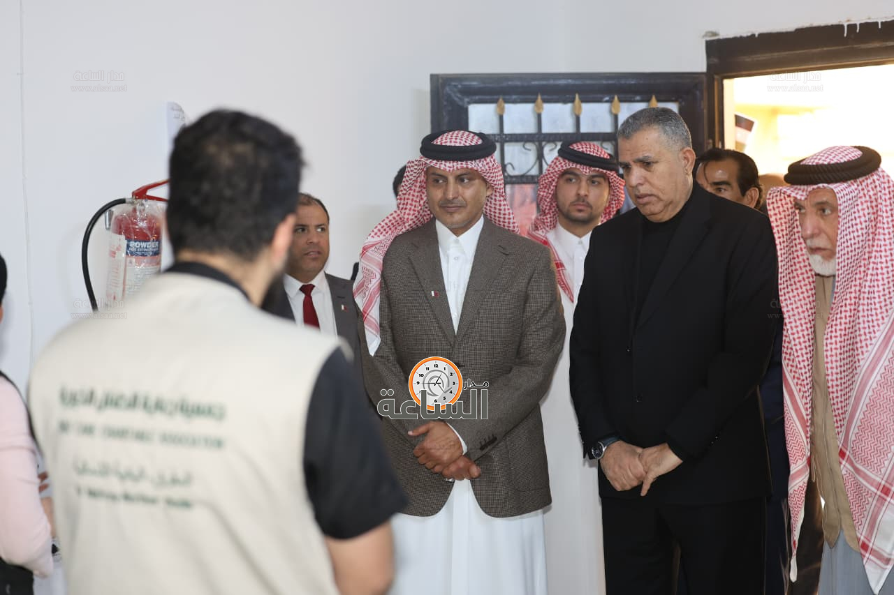 Madar Al-Saa Images 0.4173618303629226