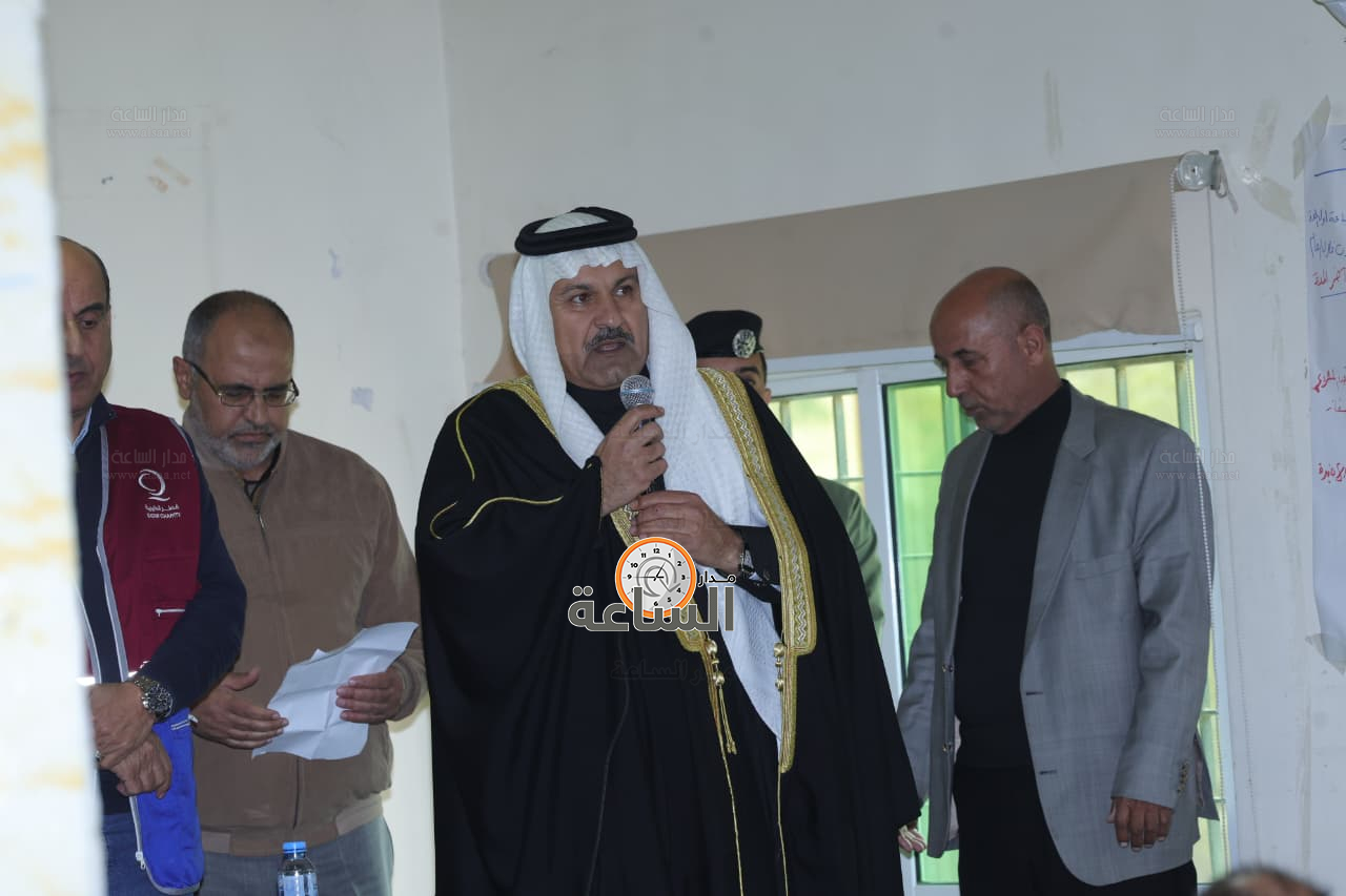 Madar Al-Saa Images 0.41449145449742797