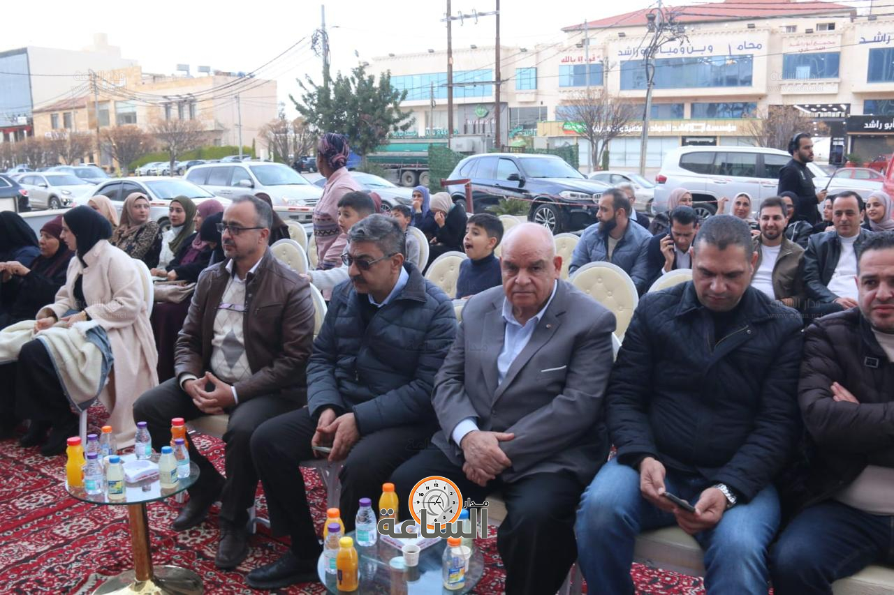 Madar Al-Saa Images 0.04067582447271778