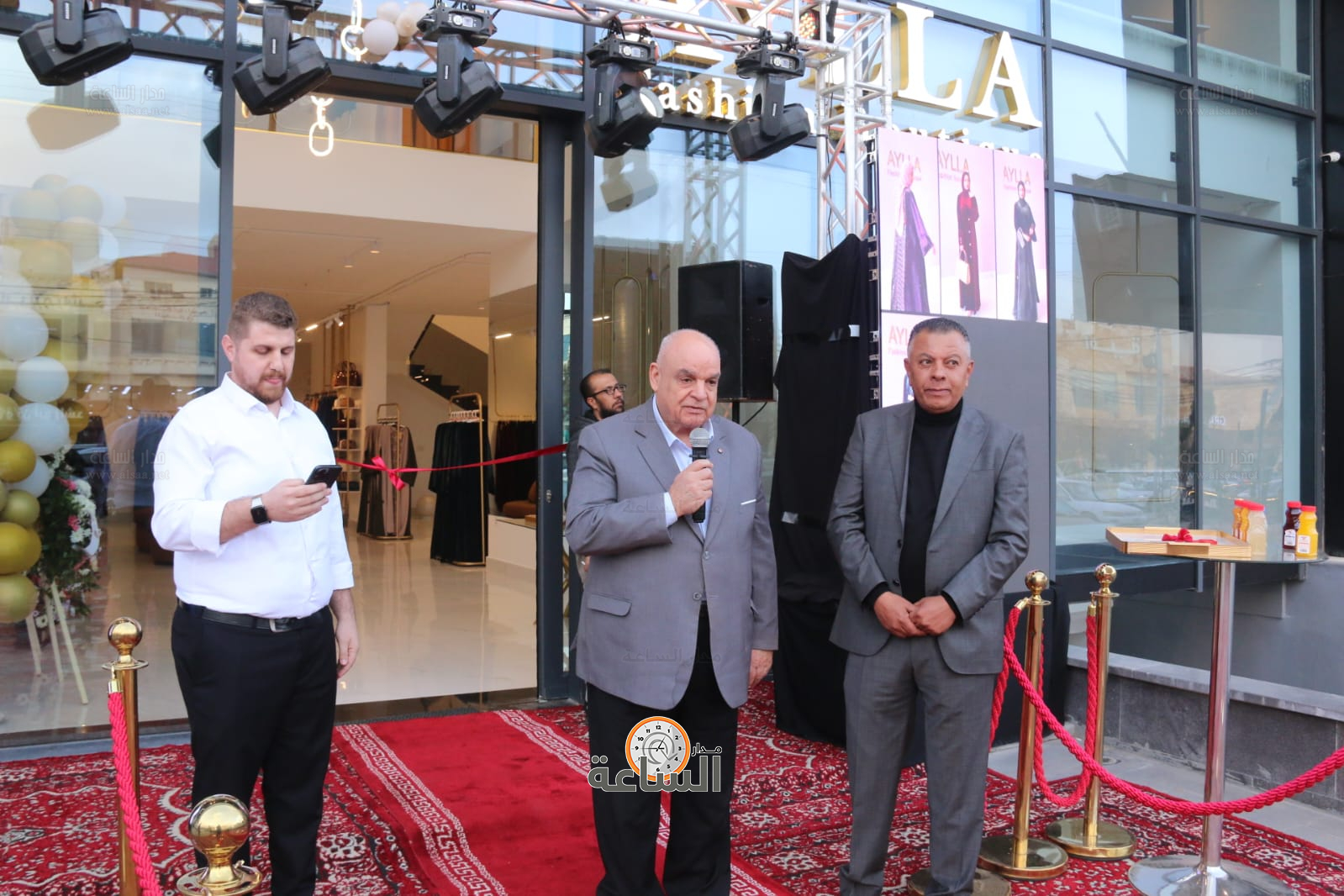 Madar Al-Saa Images 0.4172890814542273