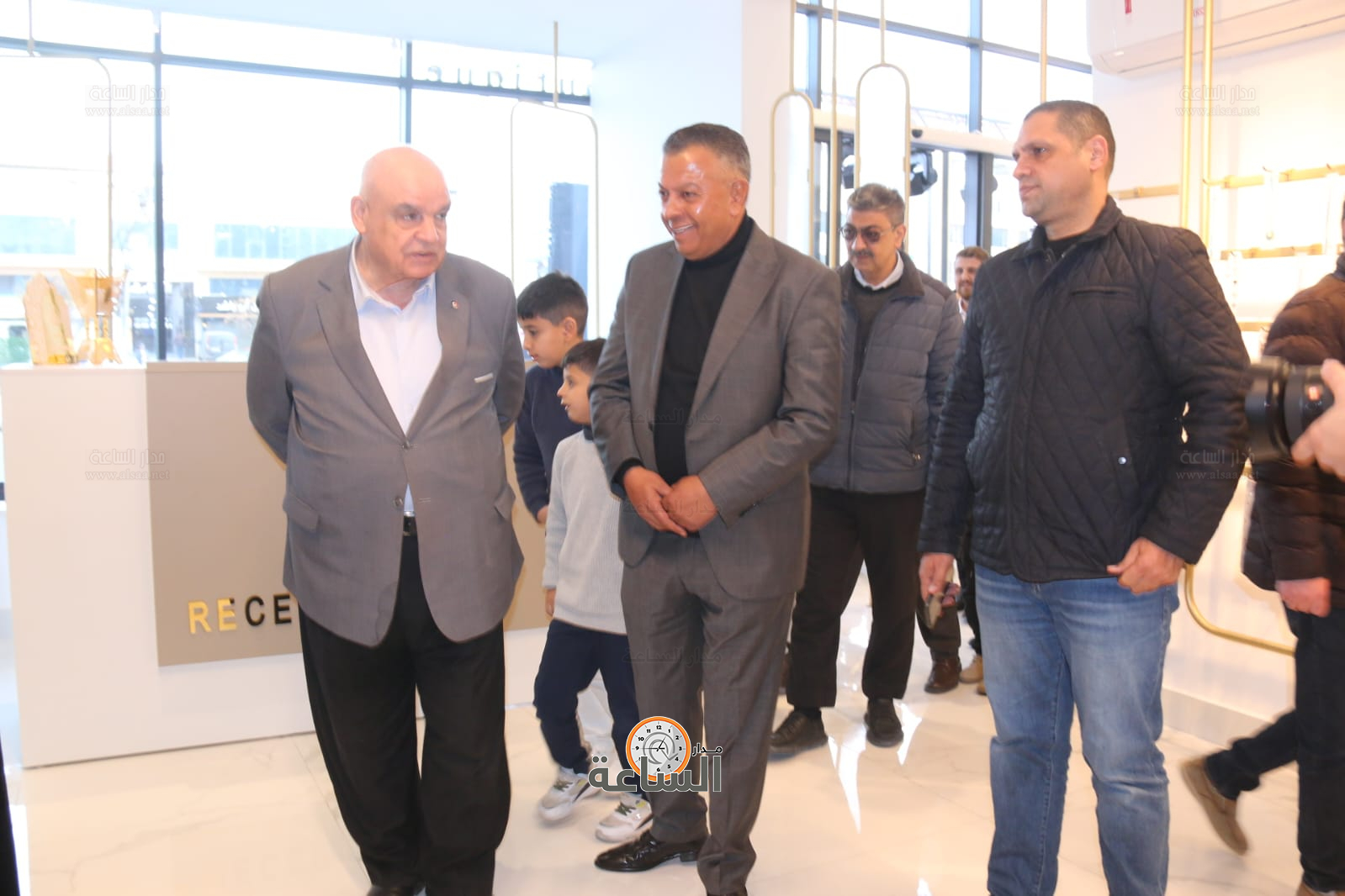 Madar Al-Saa Images 0.585167022778656