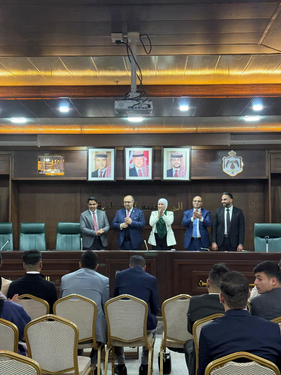 Madar Al-Saa Images 0.49314836858529987