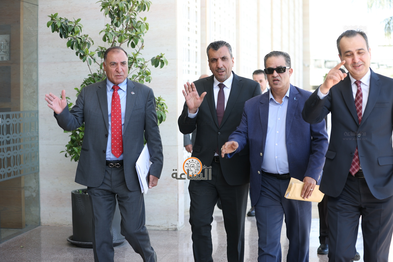 Madar Al-Saa Images 0.9967229261140844