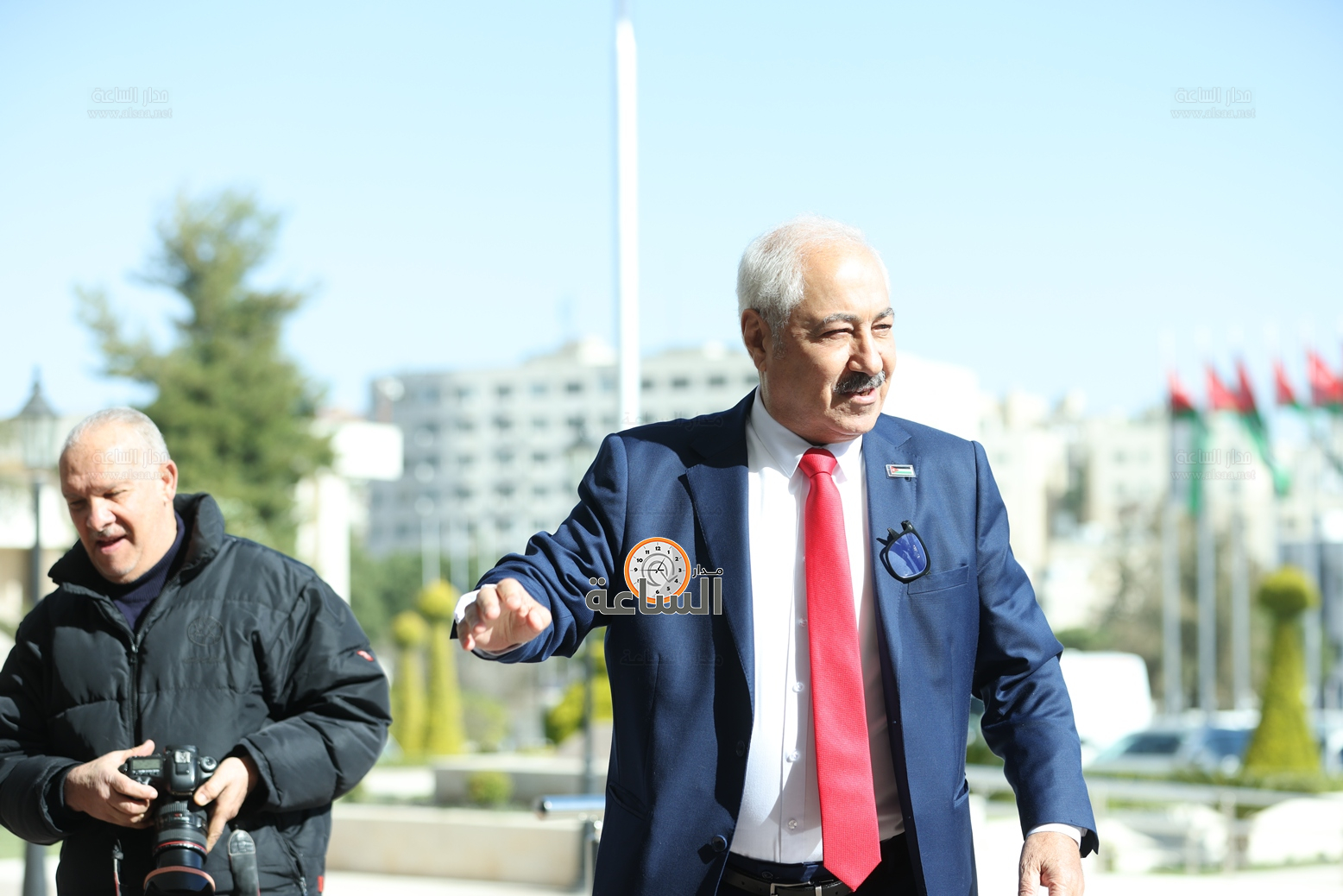 Madar Al-Saa Images 0.5245464641016108