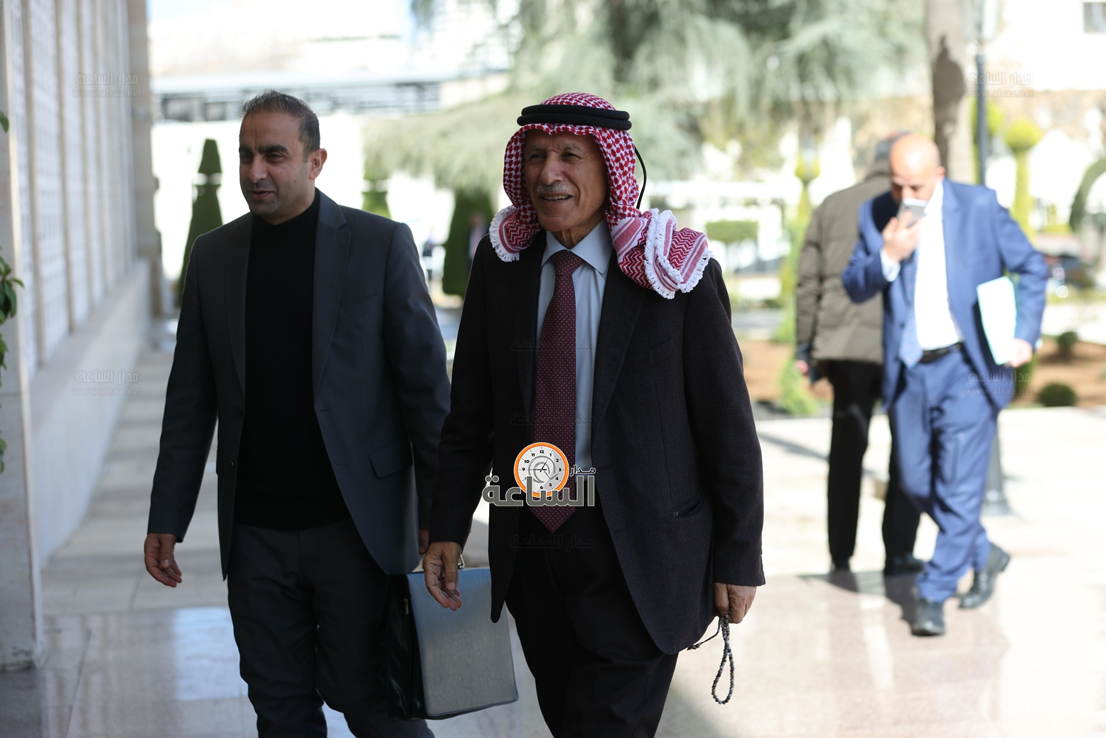 Madar Al-Saa Images 0.692190001557594